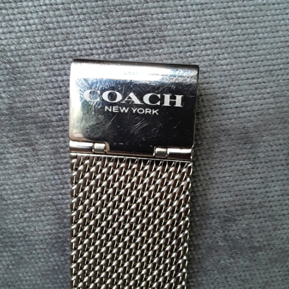 Coach New York Watch - Picture 3 of 7